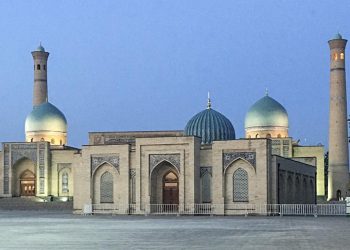 Özbekistan’da devlete ait 600’den fazla işletme özelleştirilecek
