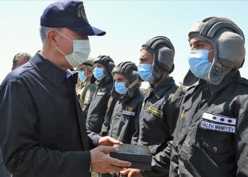 Azerbaycanlı Subay Hulusi Akar’a Verdiği Sözü Tuttu: Topraklarını Kurtardı Şehit Oldu